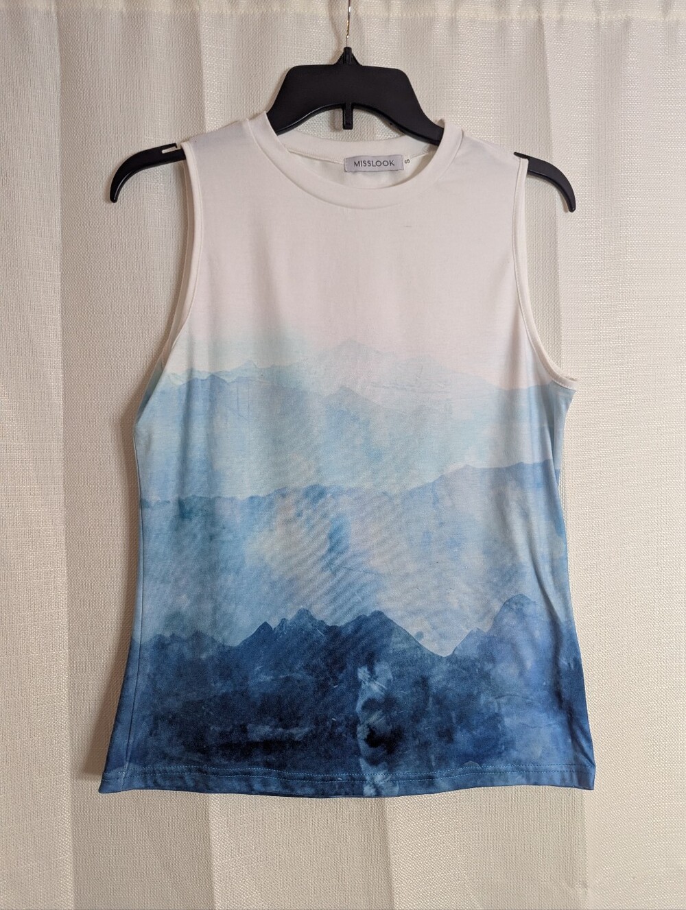 MISSLOOK White to Blue Gradient Mountain Print Sleeveless Tank